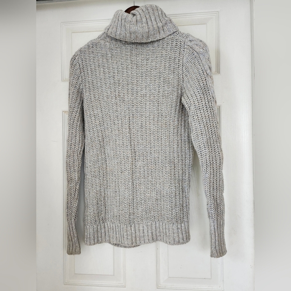 Gap Chunky Knit Aran Sweater - Picture 2 of 5